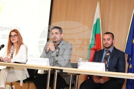 Радостин Василев  -  Европейската година на младежта 2022 в България