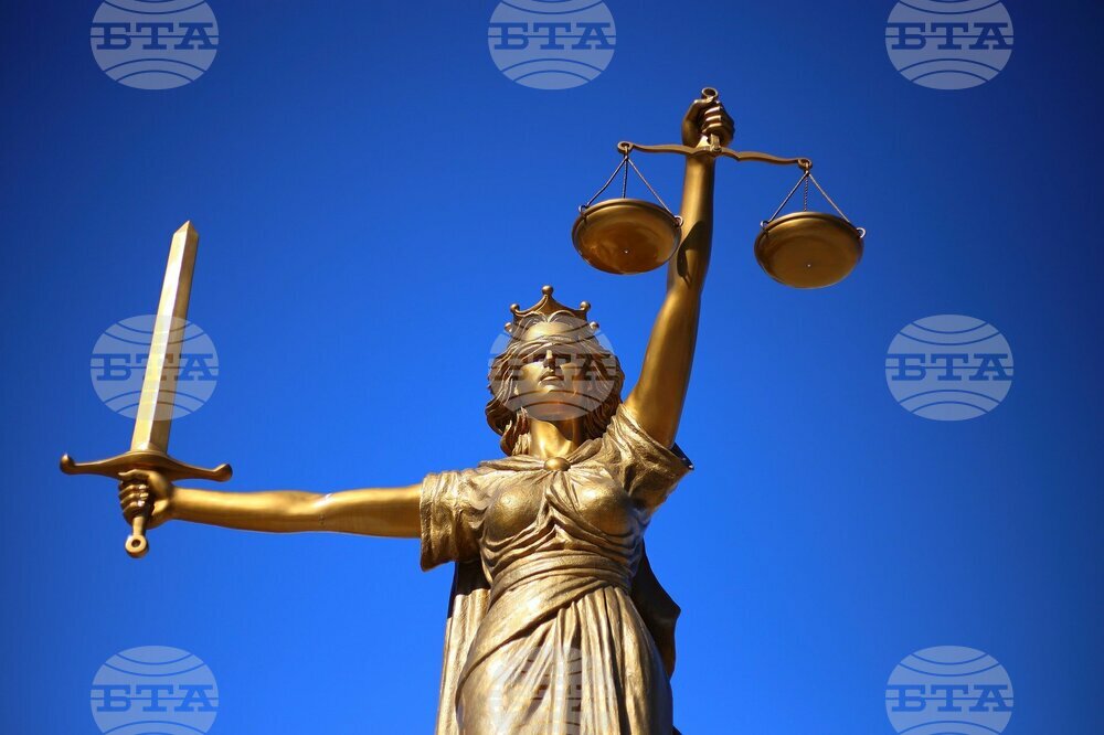 Моралността трябва да започне да шества из българските институции, каза доц. д-р Христо Орманджиев