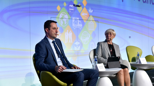 Министерство на транспорта и съобщенията: Грантови схеми за зелен транспорт на стойност 126 млн. лева ще бъдат отворени за бизнеса