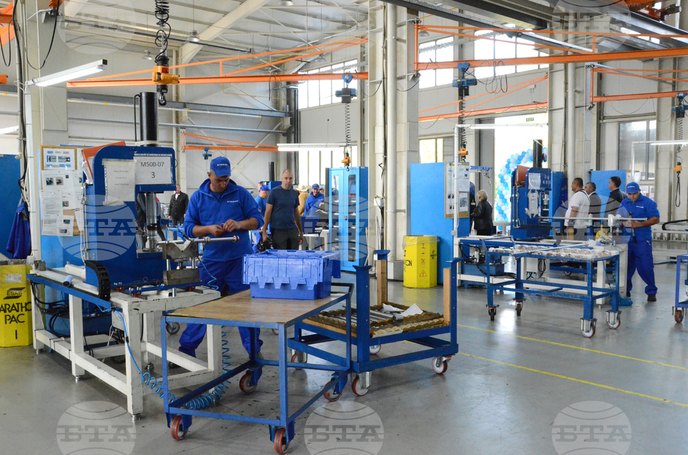 Bulgaria Unemployment at 3.3% in April 2025, Hits Record Low in 18 Years of EU Membership