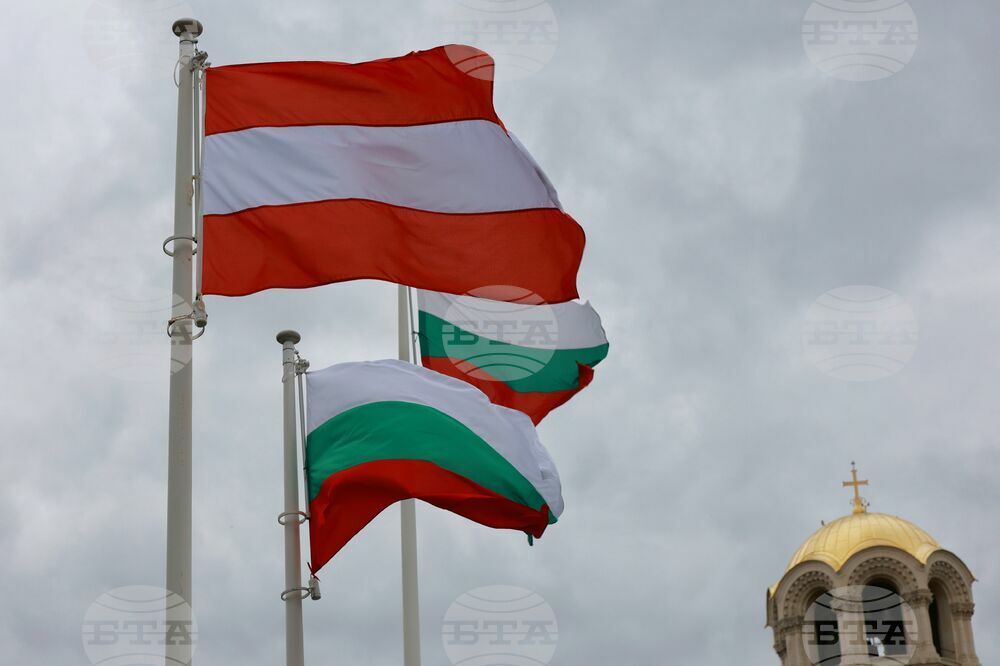 Волфганг Соботка - посрещане - паметник на Незнайния воин