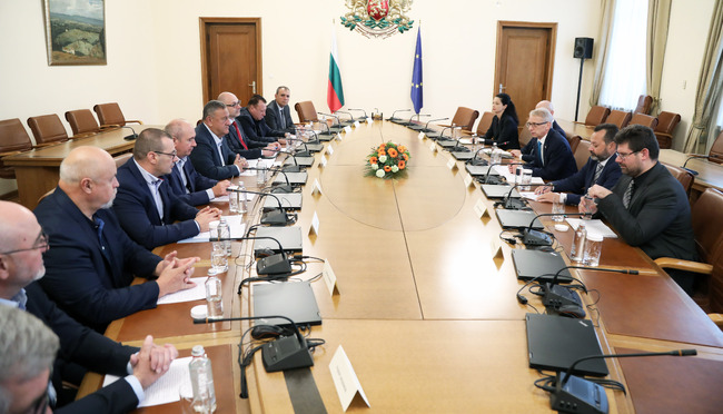 МС: Държавата търси начин да улесни индексирането на цените по договорите за строителство