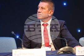 Бургас - Генерална асамблея на Асоциацията на средиземноморските круизни пристанища „MedCruise" - Диян Димов