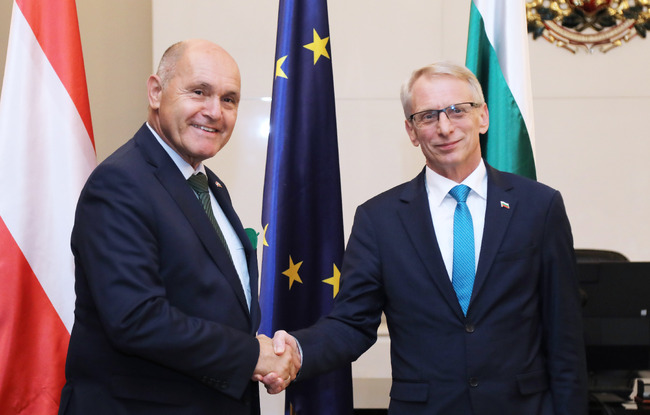 Премиерът акад. Денков към Волфганг Соботка: Австрия ще спечели, ако България и Румъния са в Шенген