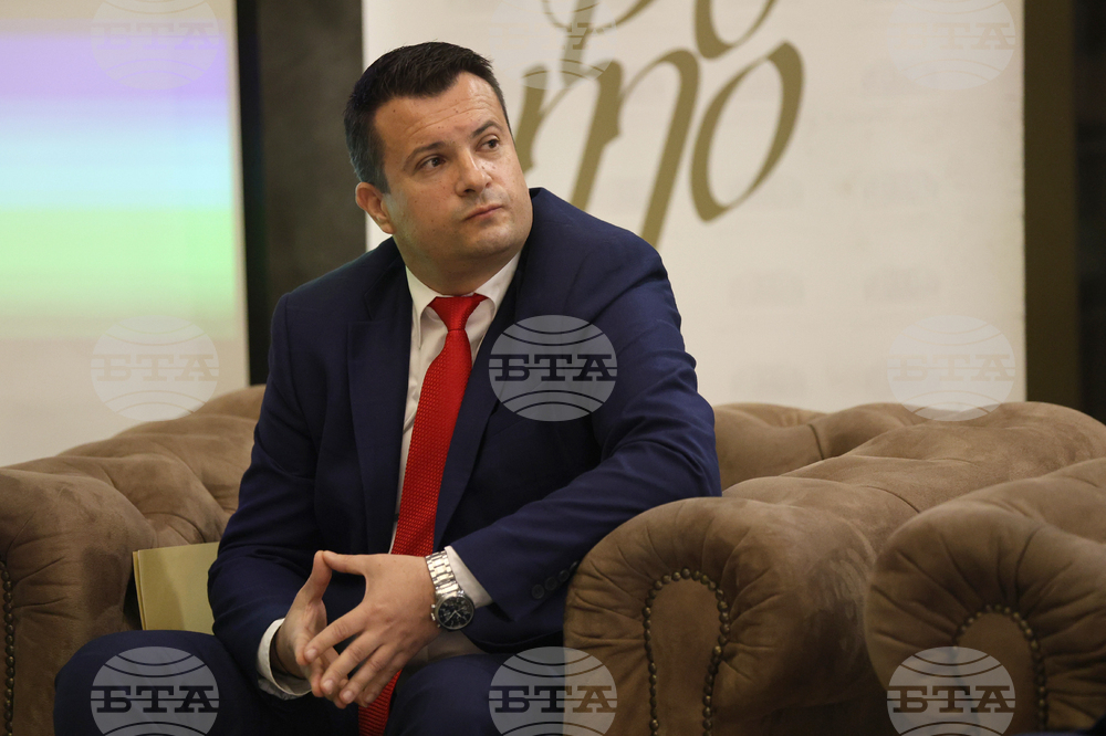 Браншова камара на дървообработващата и мебелна промишленост - кампания "Заедно за опазване на горите"