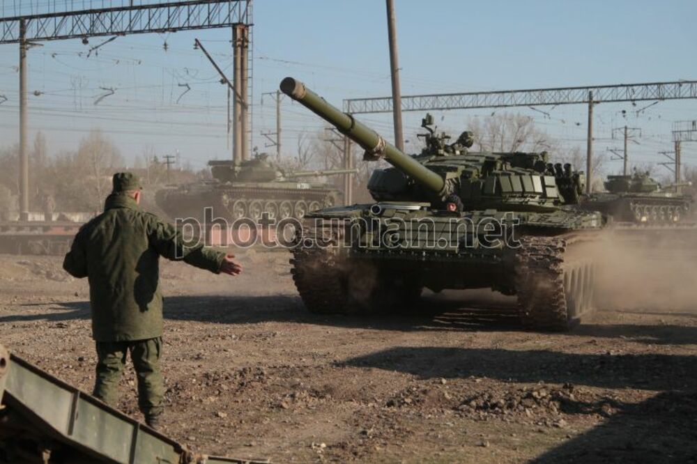 Колко танка са подсигурили за руската армия западните съюзници на Киев, разсъждават "Велт" и "Независимая газета"