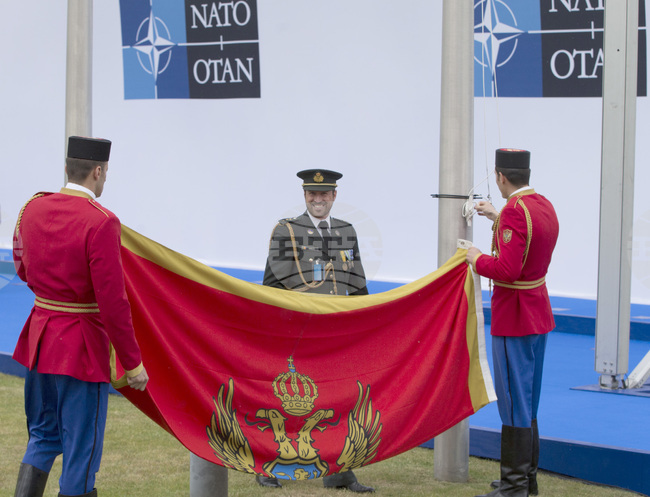 Хърватия изпрати протестна нота на Черна гора заради значки с образа на кораба „Ядран“