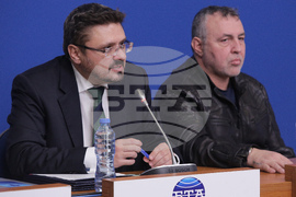 Национален пресклуб на БТА - договор - подписване