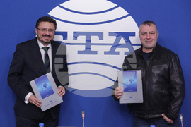 Национален пресклуб на БТА - договор - подписване