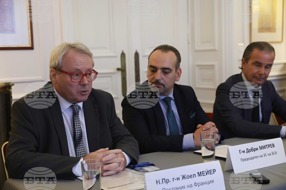 Френска работодателска организация MEDEF - пресконференция