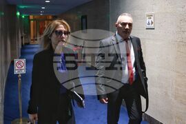 Парламент - кулоари