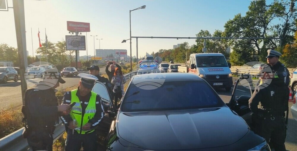 Специализирана полицейска операция се провежда на входно-изходните точки на Бургас