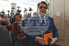 Парламент - кулоари - Асен Василев