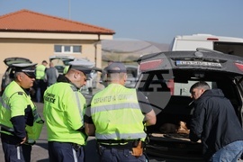 Специализирана полицейска операция