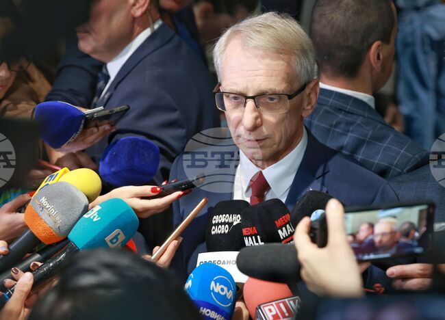 Народно събрание - Председателски съвет - Николай Денков - брифинг