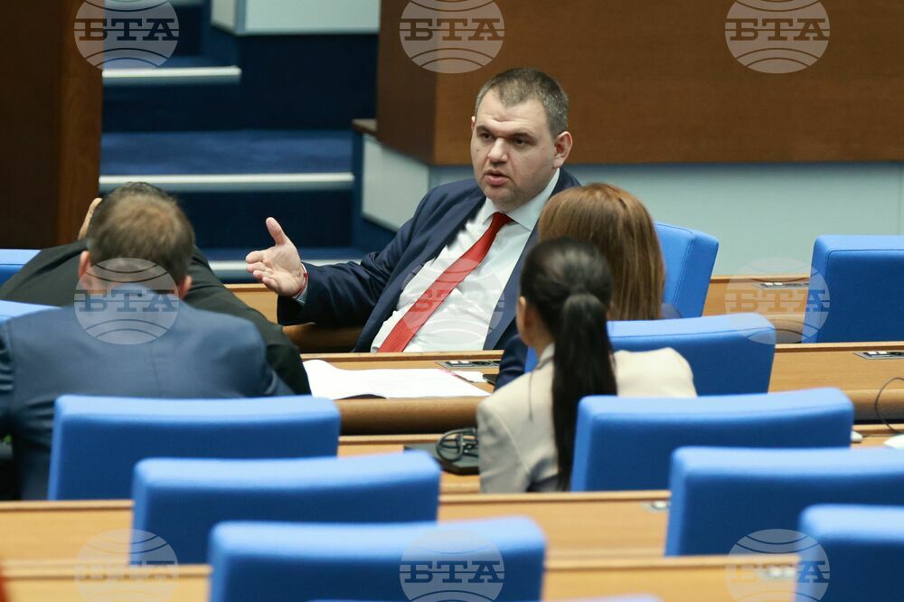 Парламент - извънредно заседание
