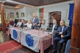 Кюстендил - изнесено заседание на парламентарната група на "Има такъв народ"