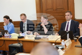 Парламент - комисии - съвместно заседание