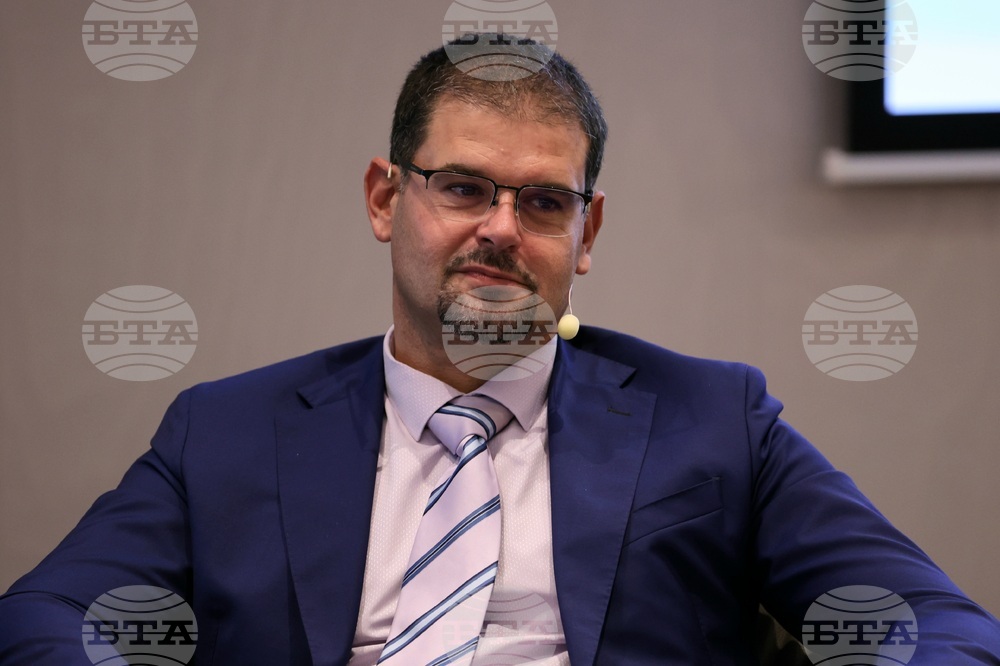 Изпълнителният директор на Българската банка за развитие Илия Караниколов напуска институцията 