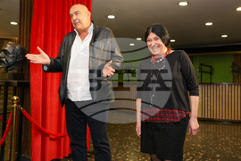 Сатиричен театър - колона с маски - откриване