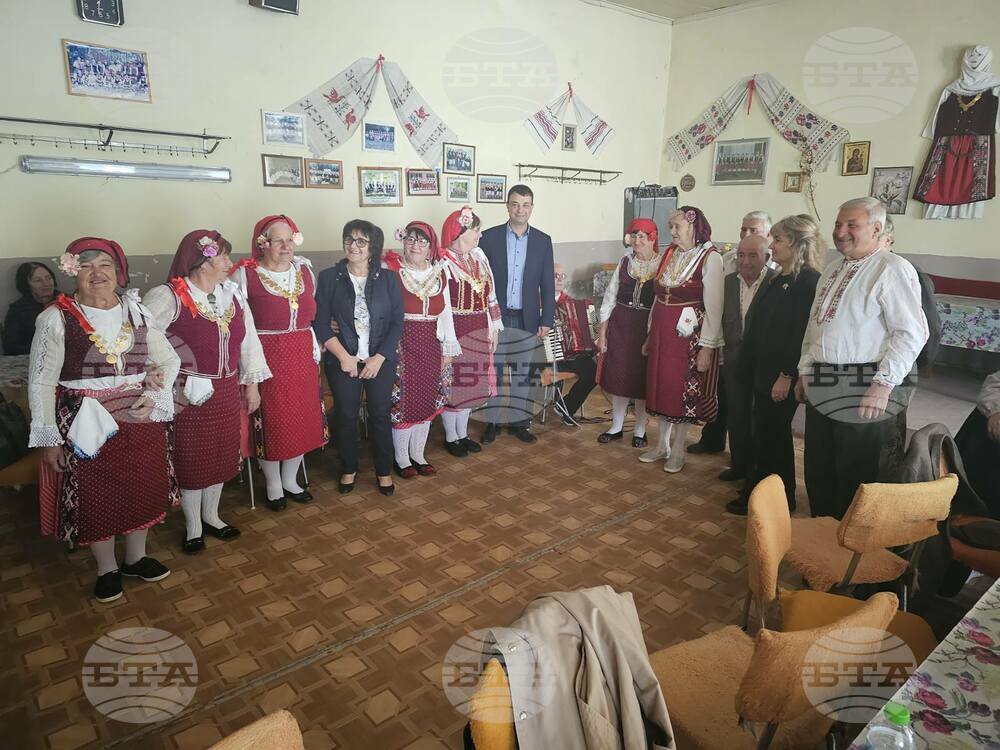 Независимият кандидат за кмет на Община Силистра Александър Сабанов се срещна с жители на село Професор Иширково