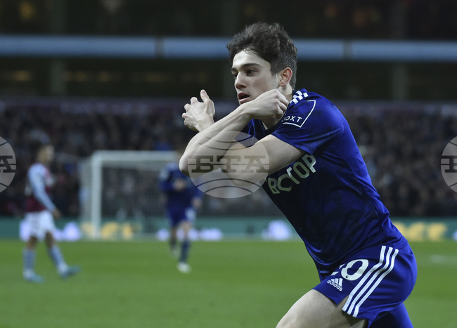 Крилото Дан Джеймс подписа нов договор с Лийдс Юнайтед