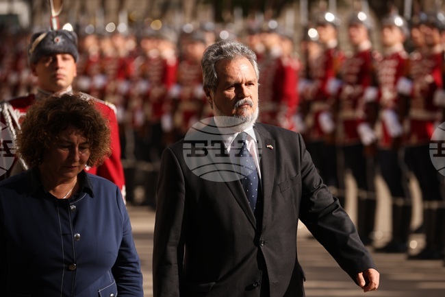 Посланик на Унгария - акредитивни писма - връчване