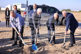 Пловдив - Николай Денков  - завод за преработка на билки - първа копка