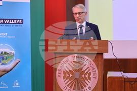 Пловдив - конференция - Николай Денков