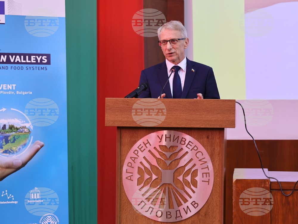 Пловдив - конференция - Николай Денков