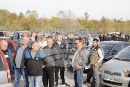 Русе - ловци на трюфели- протест