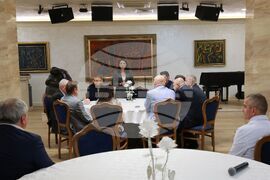 Ваня Григорова - Иван Таков - среща с ректори на висши училища