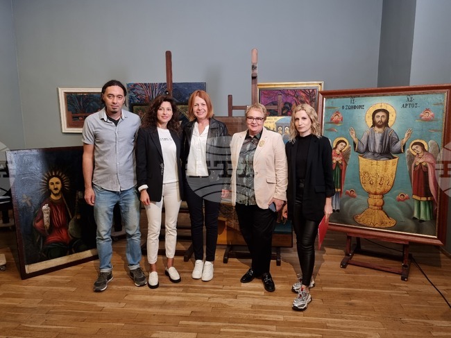 Софийската градска художествена галерия - Желязната църква "Св. Стефан" - икони