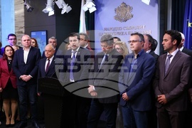 Парламент - ПП-ДБ - пресконференция