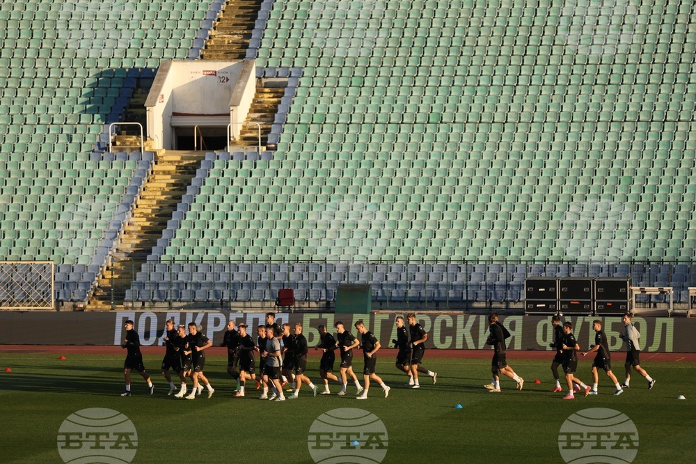 Футбол - Литва - тренировка