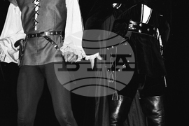 В Народния театър „Иван Вазов“ през 1957 г. с Апостол Карамитев