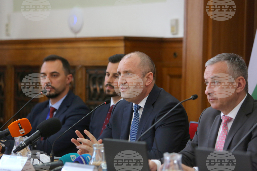 Чехия - Румен Радев - бизнес форум