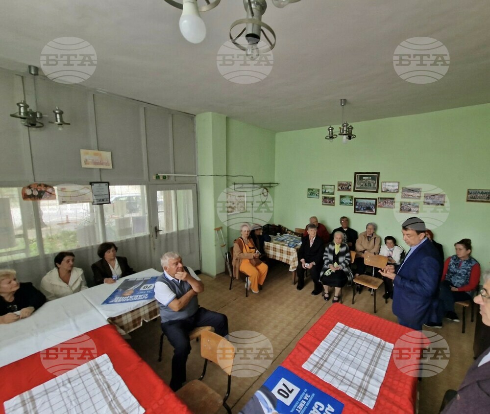 Независимият кандидат за кмет на Силистра Александър Сабанов се срещна с жителите на село Сребърна