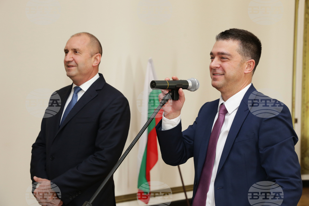 Чехия - Румен Радев - общност - среща