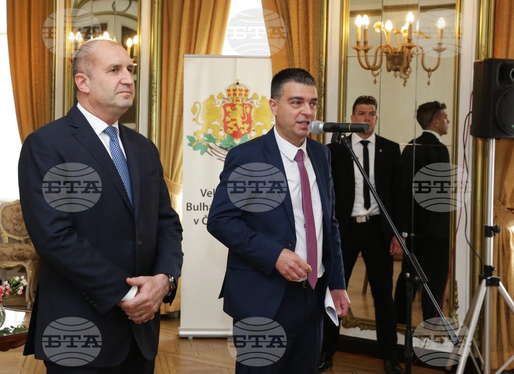 Чехия - Румен Радев - общност - среща