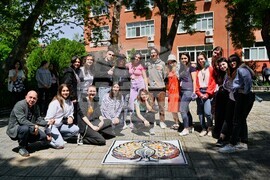 Пловдив - ученици - стенописно пано