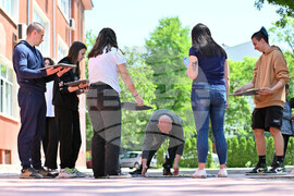 Пловдив - ученици - стенописно пано