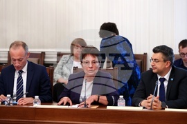 Парламент - Комисия по образованието и науката