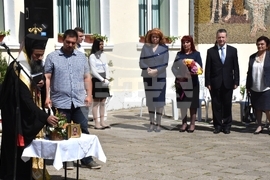 Село Ново село - 150-години Средно училище „Св.св. Кирил и Методий” - Илияна Йотова