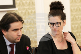 Парламент - Комисия по електронно управление и информационни технологии