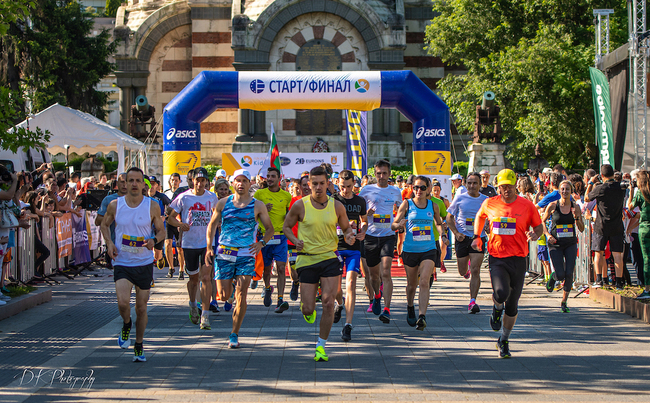 Осмият Маратон на приятелството „Плевен“ в помощ на децата с интелектуални затруднения