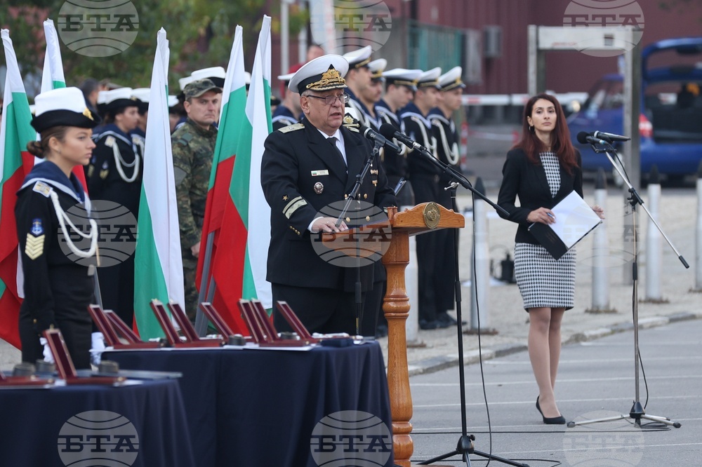 ВМА - ВВМУ „Н. Й. Вапцаров“ - курсанти - офицерско звание