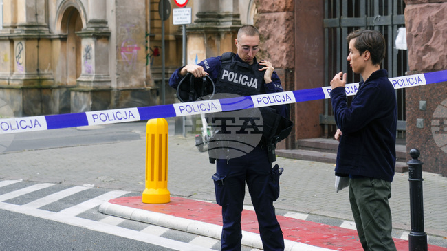 Полша задържа студент, заподозрян, че е планирал атака на коледен базар