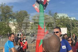 Възраждане - протест