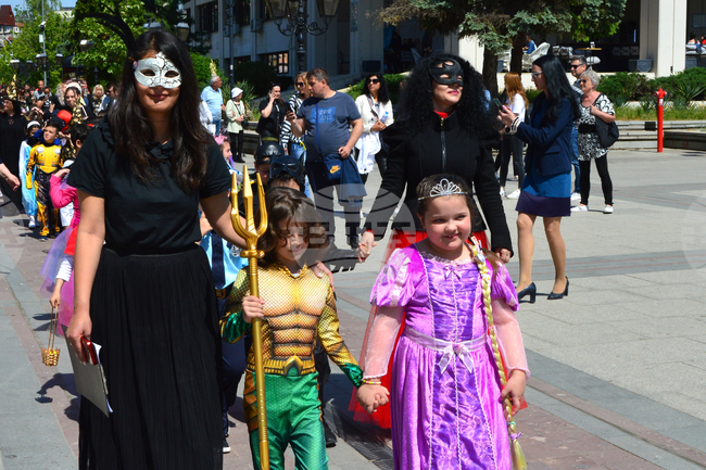 Видин - карнавал „Приказни герои“